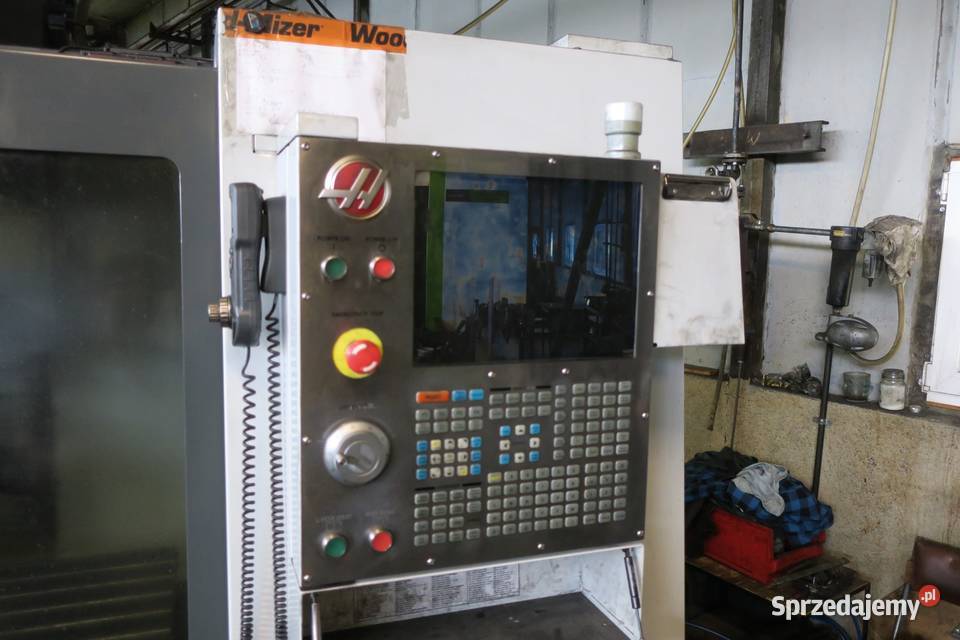 Centrum pionowe frezarskie HAAS VF4 Reszel