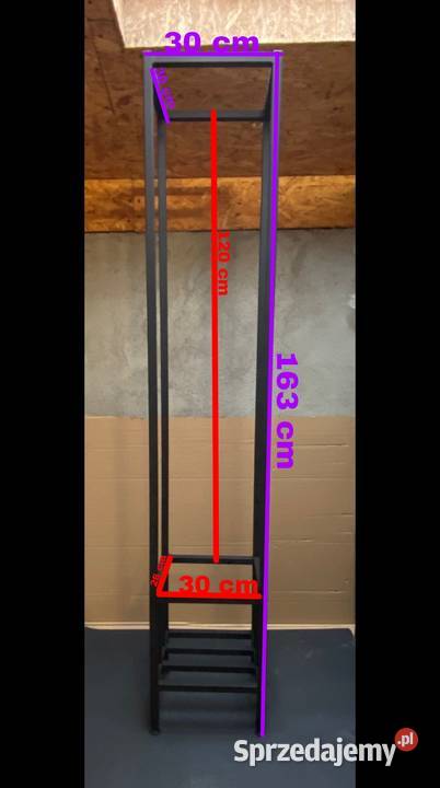 Wysoki stojak na drewno do kominków Głogów