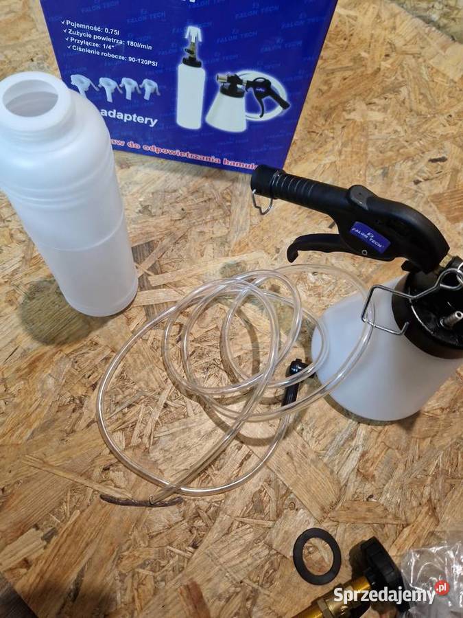 ZESTAW DO ODPOWIETRZANIA HAMULCÓW WYSYSARKA Głogowa