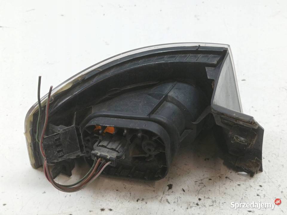 LAMPA TYŁ PRAWA EU Seat Ibiza III 20022008