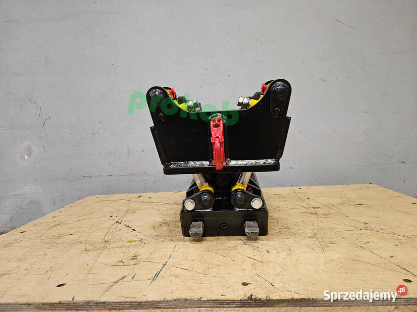 Szybkozłącze wychylne hydrauliczne do Osprzęt roboczy
