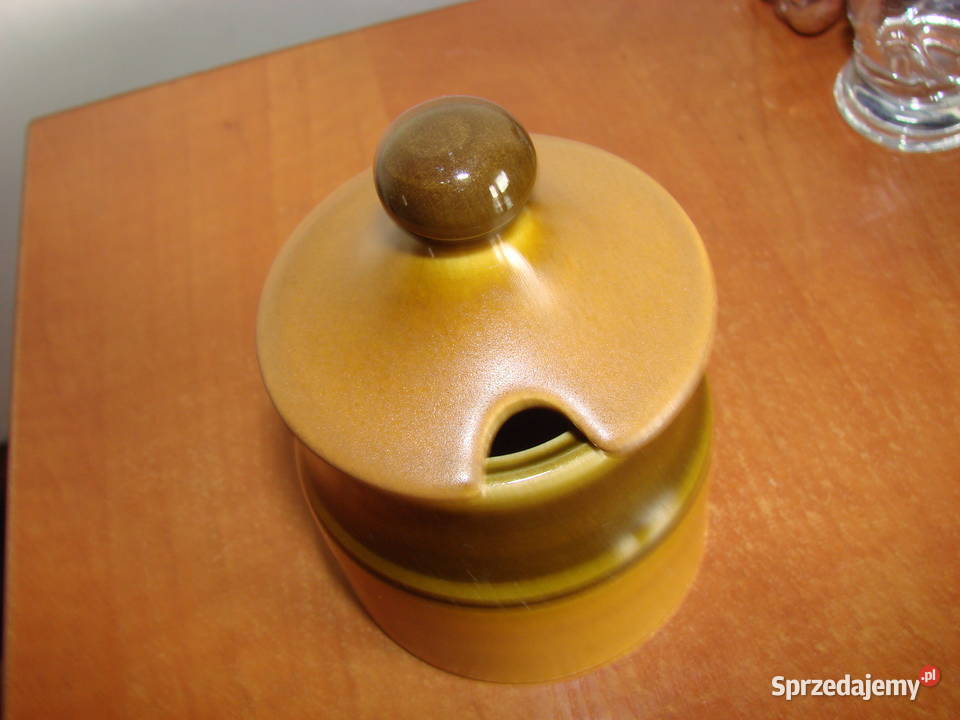 Goebel mała porcelanowa cukiernica pomorskie