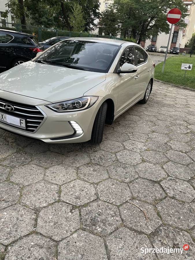 Sprzedam Hyundai Elantra 2018 R elektryczne lusterka Warszawa
