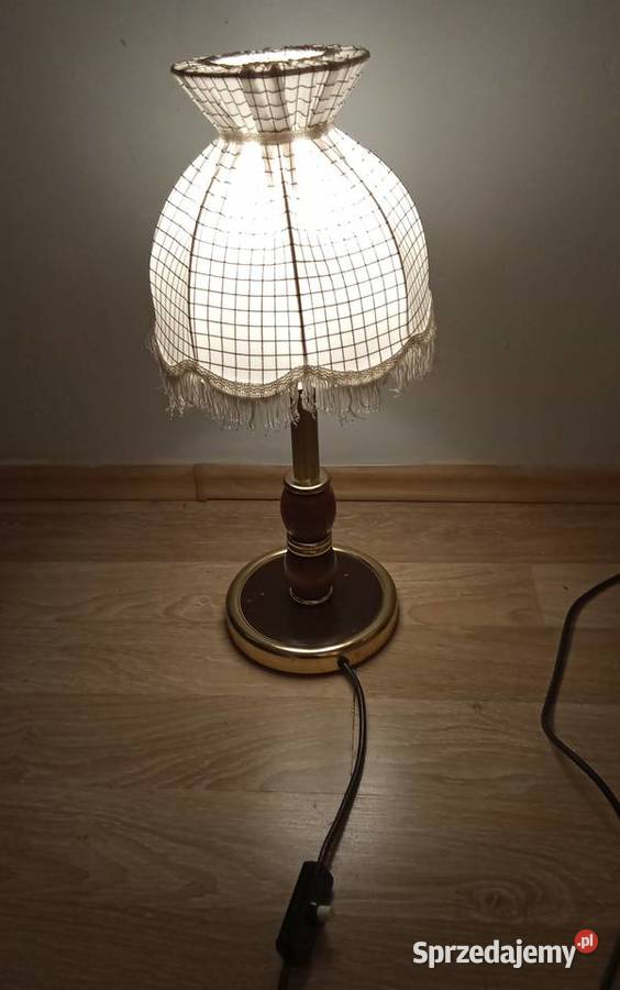 Sprzedam Sprawną Lampkę PRL z Żarówką Okazja Golub-Dobrzyń