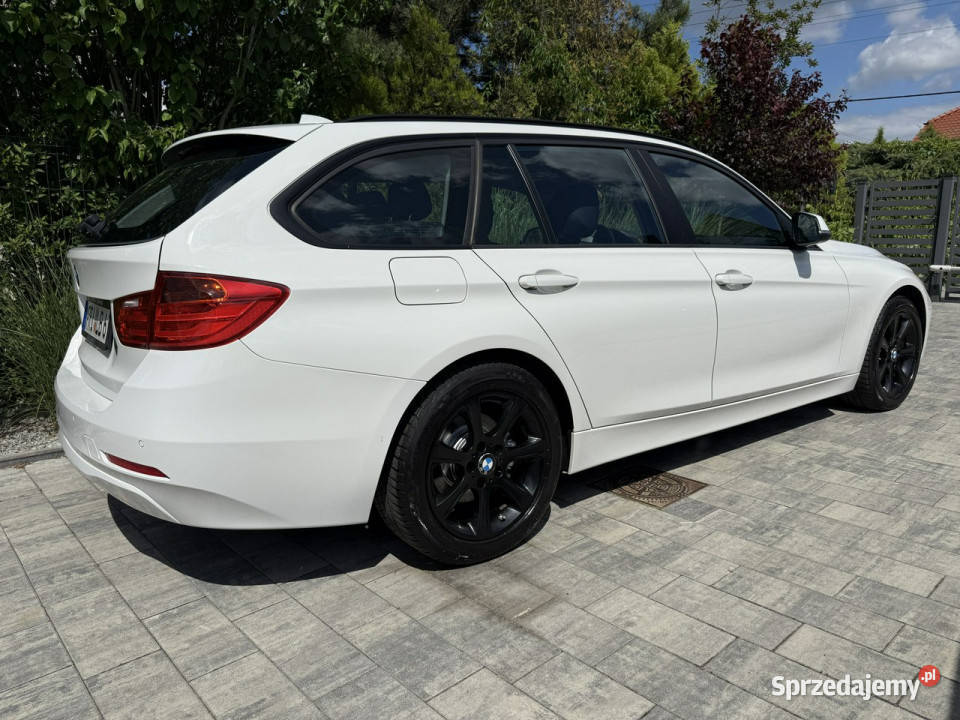 BMW 320 zadbana F30F31 2012 gniazdo AUX Poznań