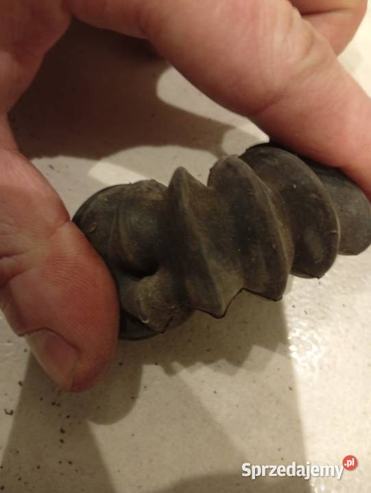 Gumy drzwi przelotki na przewody łączniki osobowe Bychawa