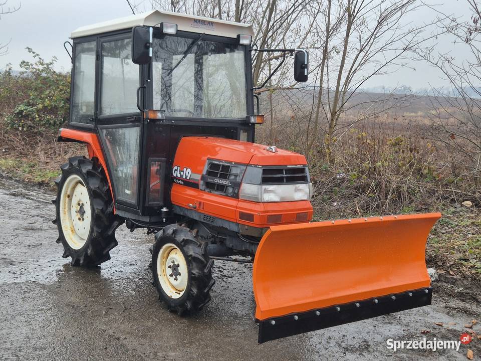 Traktorek KUBOTA GL19D 19 44 Pług 150 Rewers mechaniczny Małuszyn