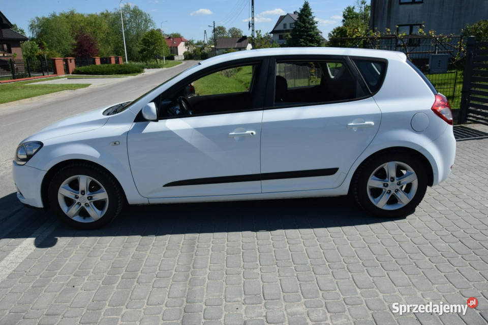 Kia Ceed 14B 2012r Navi Kamera 141 Stan I 20 garażowany Majdan Sieniawski