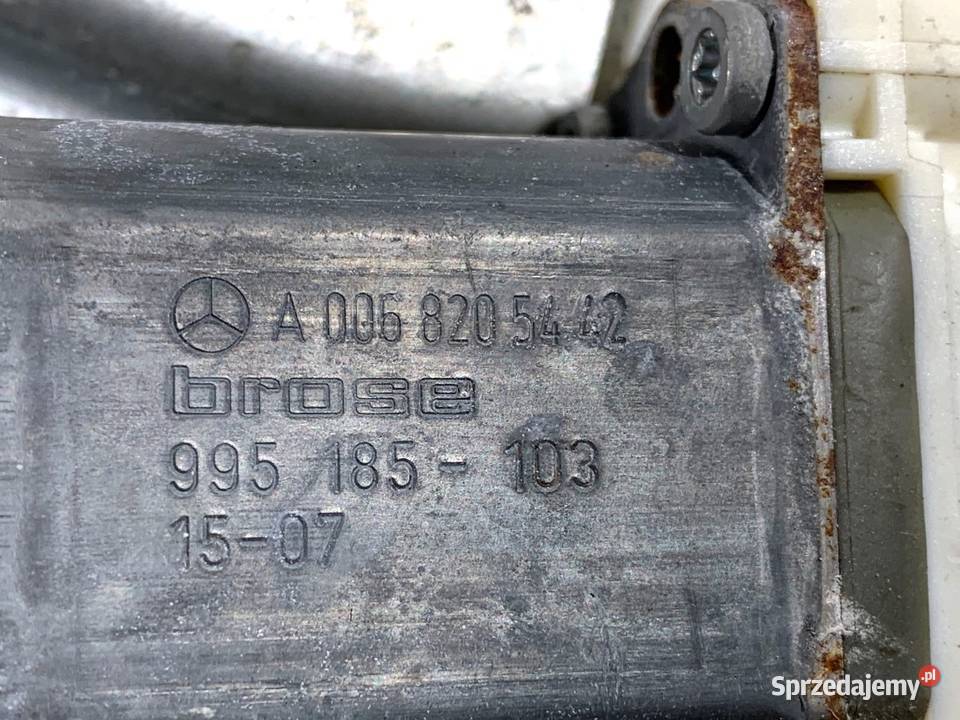 PODNOŚNIK SZYBY LEWY PRZÓD VW CRAFTER 30 50