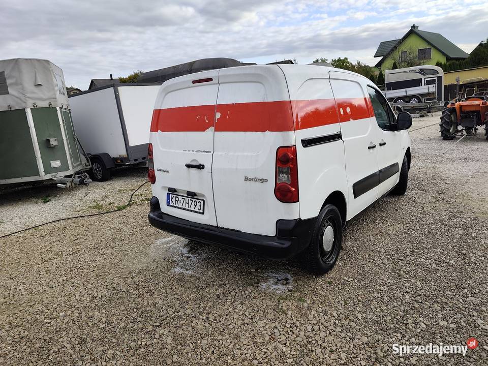 Citroen Berlingo 16 HDI 2011R Zarejestrowany w manualna świętokrzyskie Wodzisław