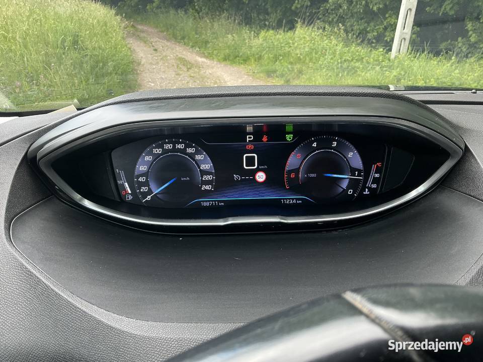 Peugeot 3008 15 blueHDI automat 2019 dolnośląskie Jelenia Góra