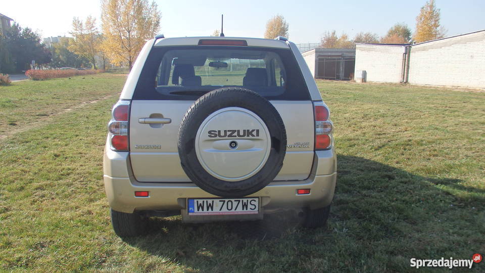 Suzuki Grand Vitara 3d 16 benzyna 106 2011r Warszawa
