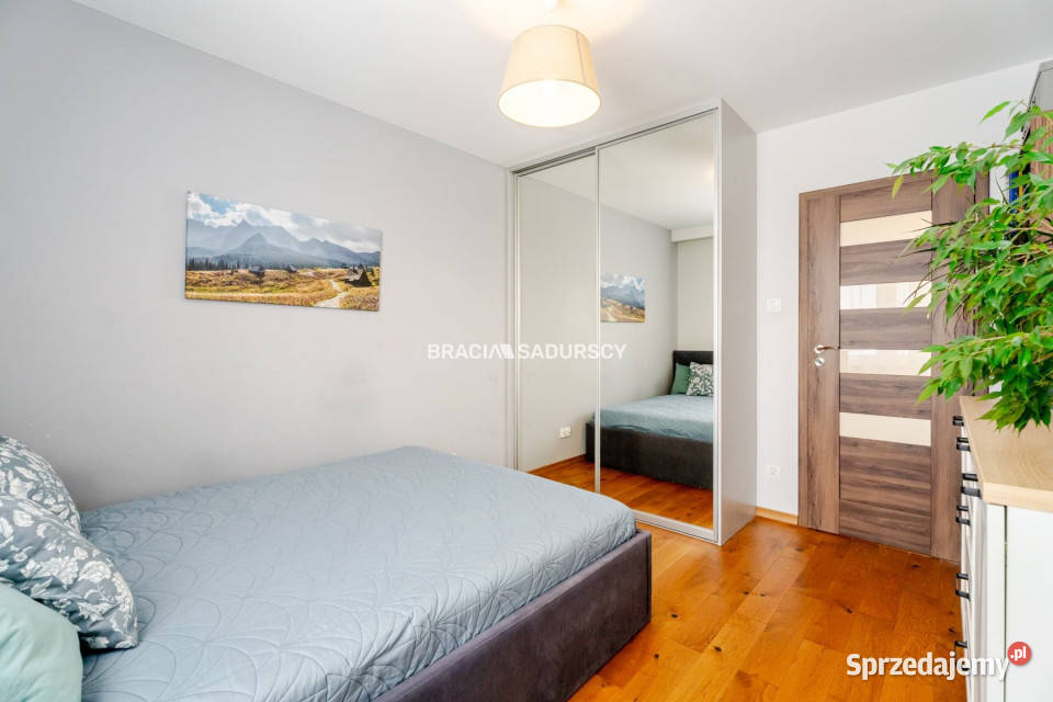 sprzedaży mieszkania 629m2 3pok Kraków Przewóz małopolskie