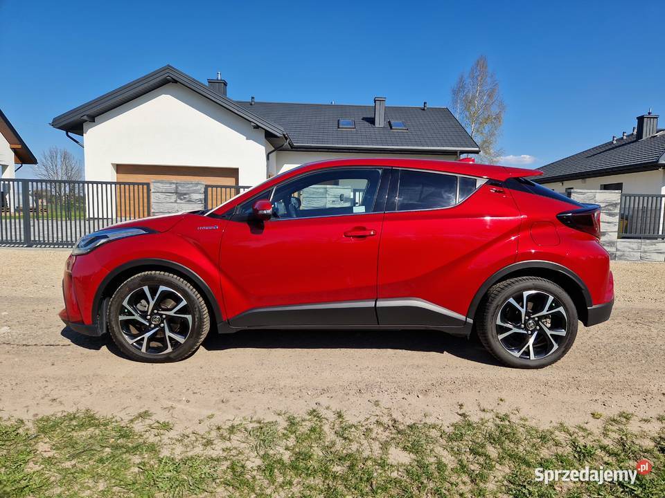 Toyota CHR 18 hybryda salon polska niski