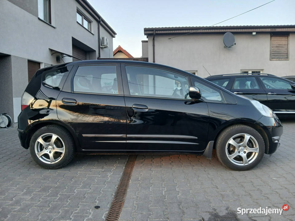 Honda Jazz 14i klimatronik alufelgi elektryka 60 czarny