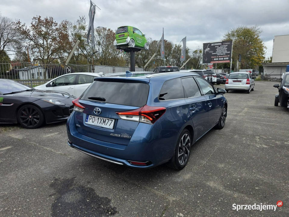 Toyota Auris 18 Hybryda 136 Automat Kamera pomorskie Słupsk