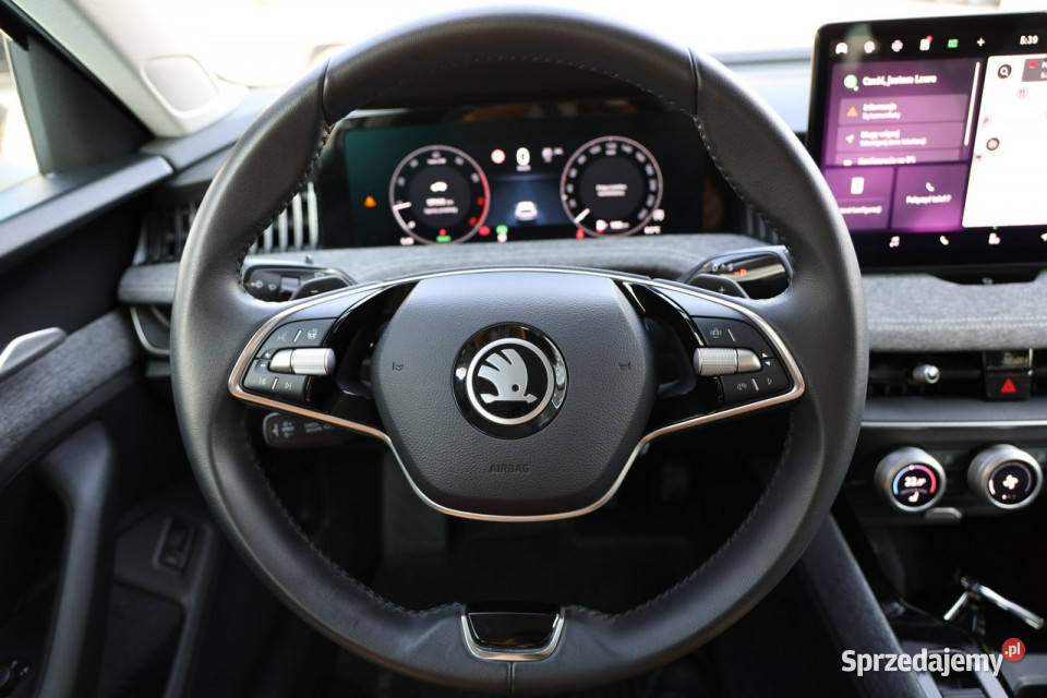 koda Superb 15 TSI mHEV Selection DSG hak ESP Tychy