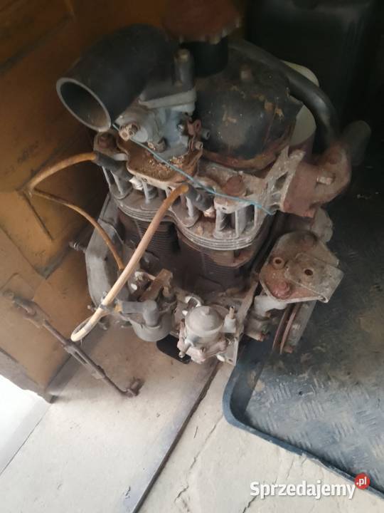 Części silnikowe skrzynie biegów fiat 126 osobowe lubelskie Sobieska Wola Pierwsza