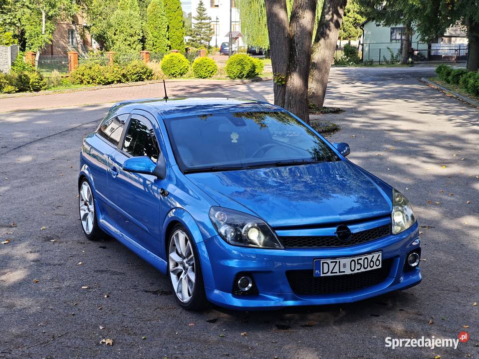 Opel Astra H OPC Rok produkcji 2006 Samochody osobowe Olesno