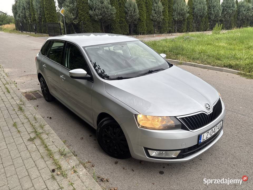 Skoda Rapid 12 Benzyna 90 2 kpl opon garażowany lubelskie Zamość
