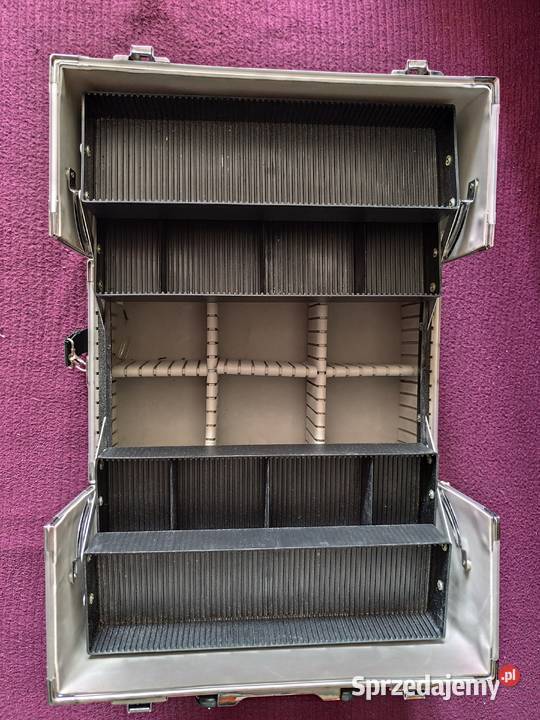 Kuferek aluminiowy rozkladany kosmetyczny Błaszki