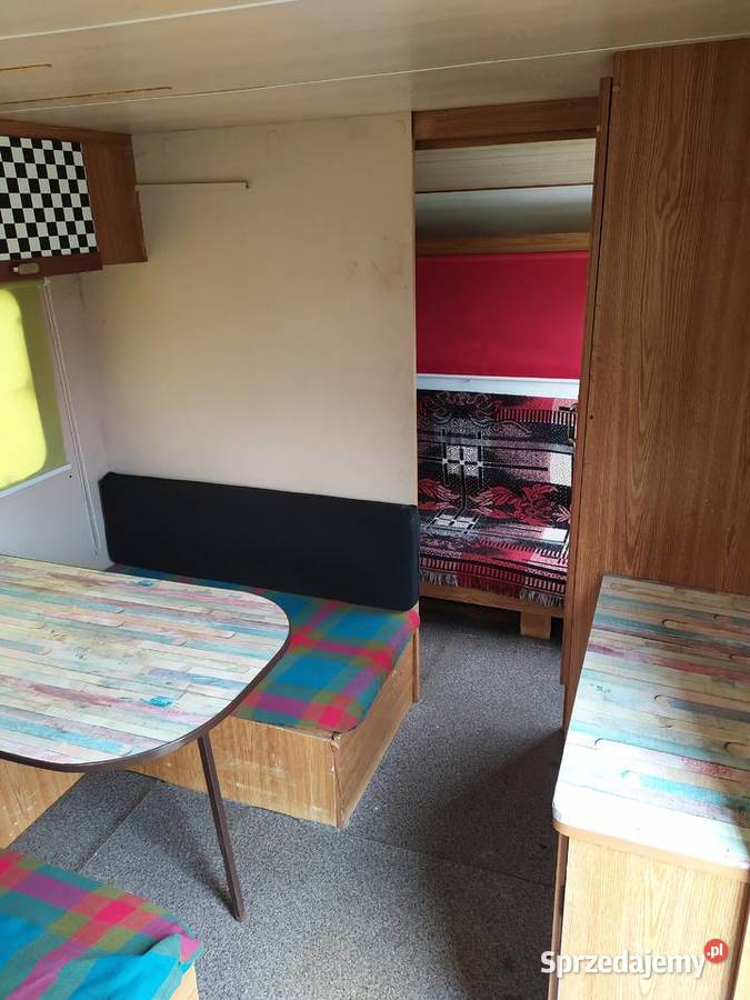 Przyczepka kempingowa na działkę budowę Caravelair Stare Faszczyce