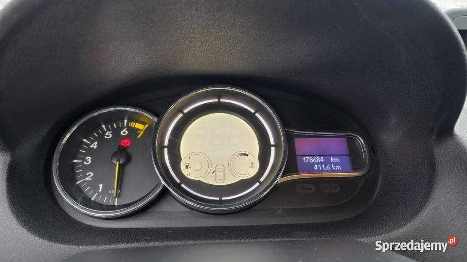 Renault Megane climatronic navi III 20082016 gniazdo AUX Megane Motoryzacja Lębork