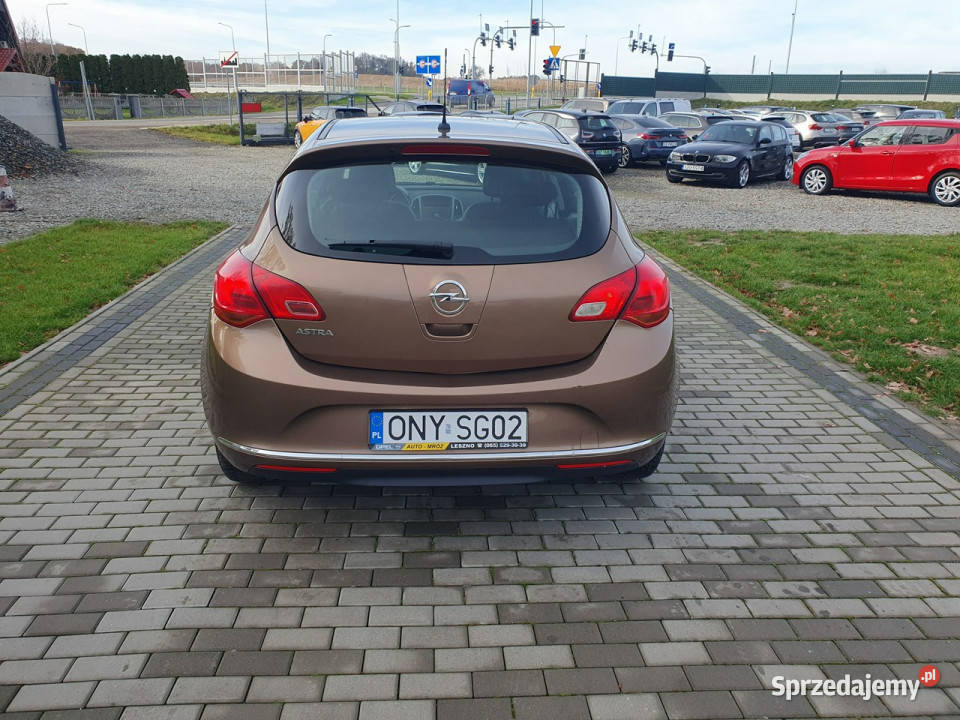 Opel Astra 16 115 Benzyna LPG Salon Polska Raty ASR (kontrola trakcji) Strobice