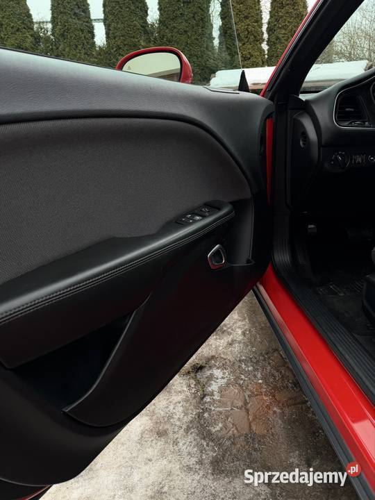 Dodge Challenger Sandomierz