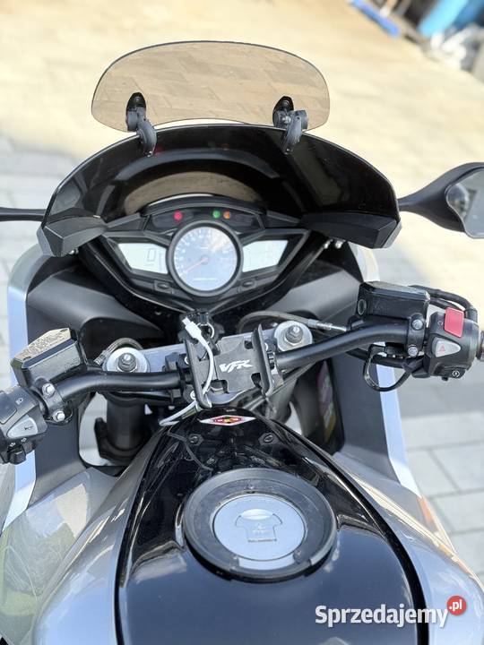 HONDA VFR 1200F