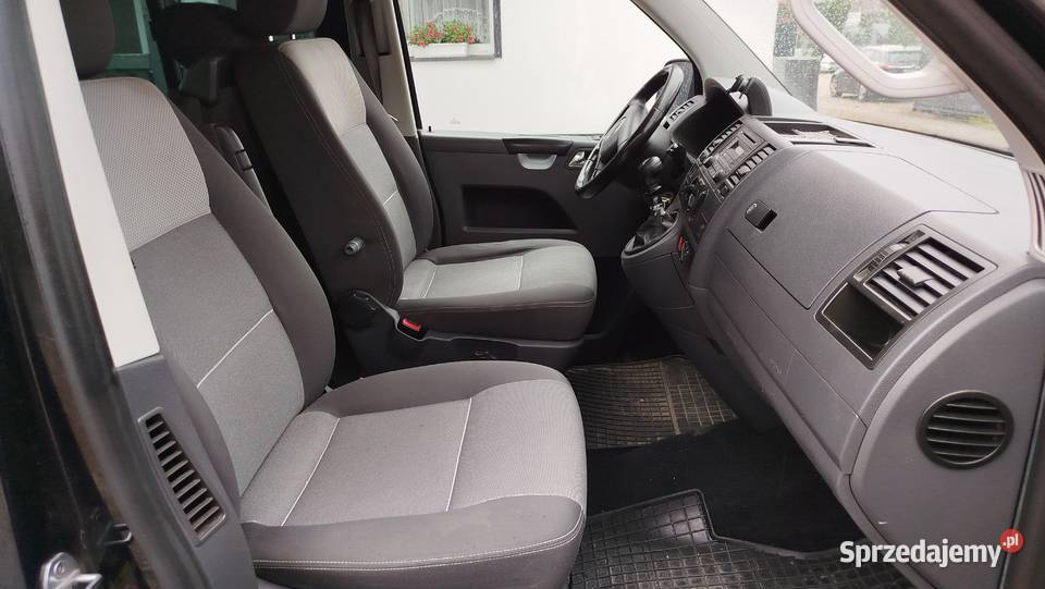 Vw Multivan 25 TDI 174 Doinwestowany jeden pierwszy właściciel Multivan Bytów