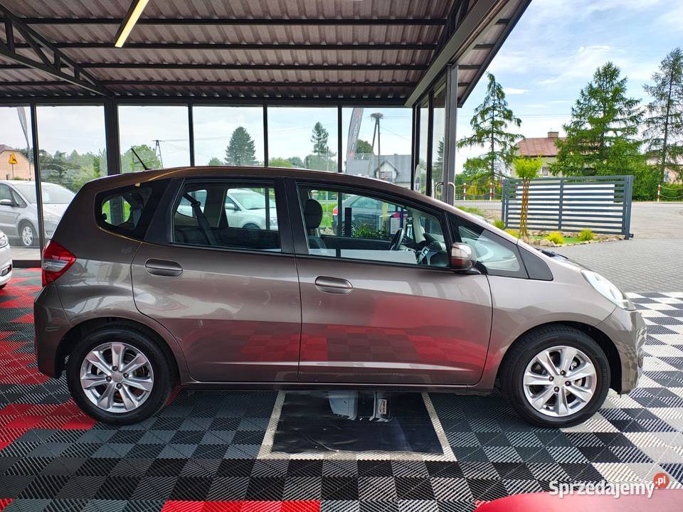 Honda Jazz 14 Benzyna Niski oryginalny przebieg radio Zarszyn sprzedam
