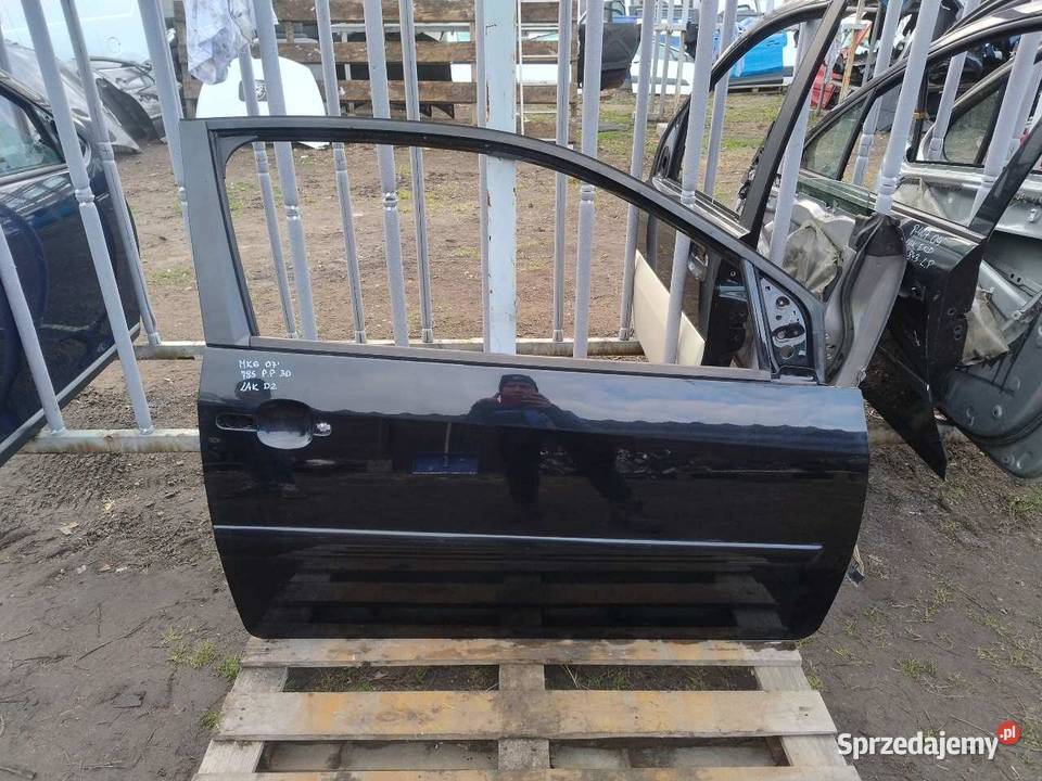 DRZWI PRAWY PRZÓD D2 FORD FIESTA MK6 3D