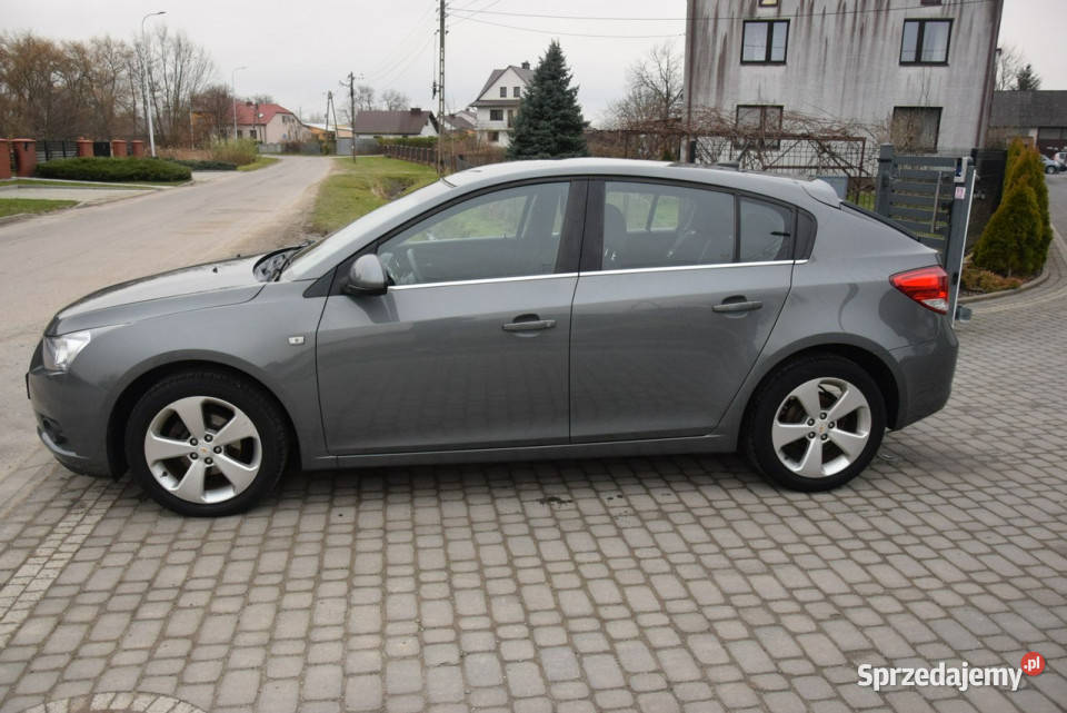 Chevrolet Cruze 18B Automat Navi Klimatronik 82 lakier metallic Majdan Sieniawski