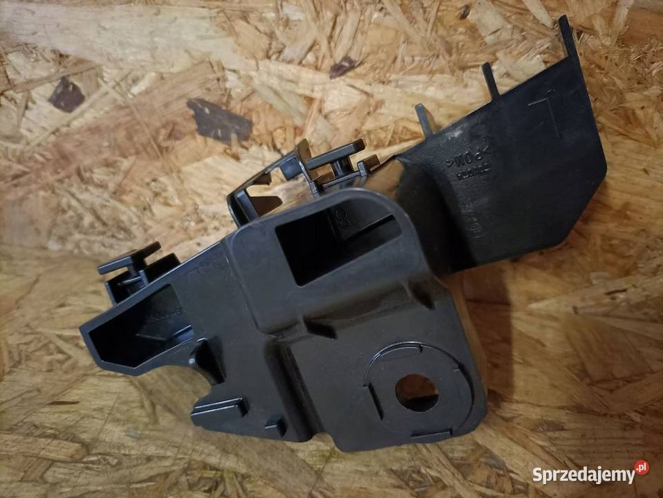 TOYOTA YARIS III 14 ŚLIZG MOCOWANIE ZDERZAKA osobowe Pleszew sprzedam