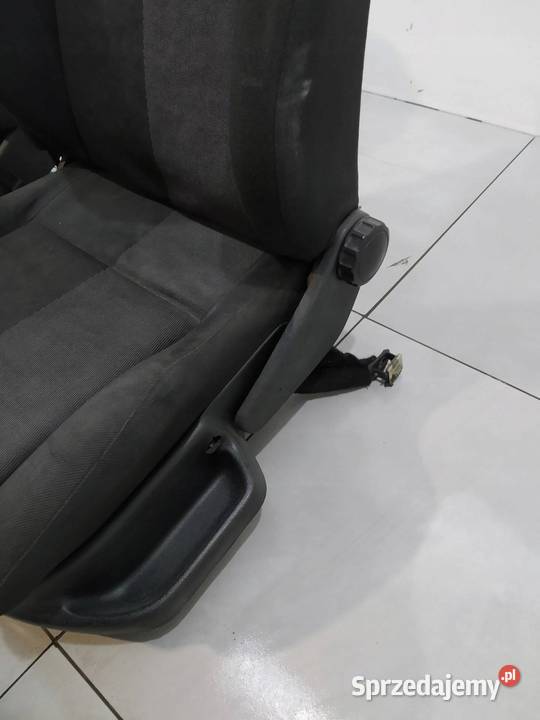FOTELE LEWY PRAWY PRZÓD KPL VW Volkswagen Golf