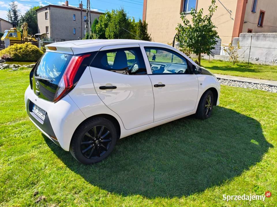 Aygo rejestracja 2020 88 nieuszkodzony Rybnik sprzedam