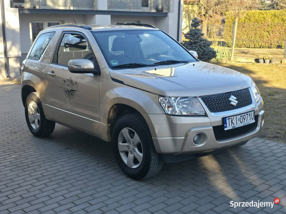 Suzuki Grand Vitara 16 Benzyna Serwisowany VAT marża Piekoszów