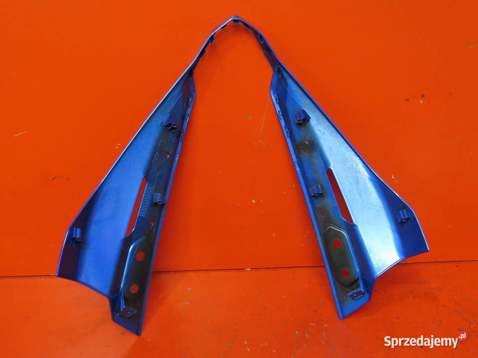 SUZUKI GSX8 GSX 8 800 KRAWAT NOSEK CZACHA CZASZA Warszawa