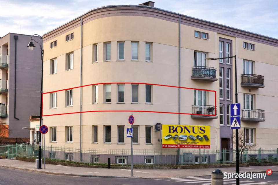 1238 m 4 pokoje 1 piętro działka z KW parking kujawsko-pomorskie Włocławek