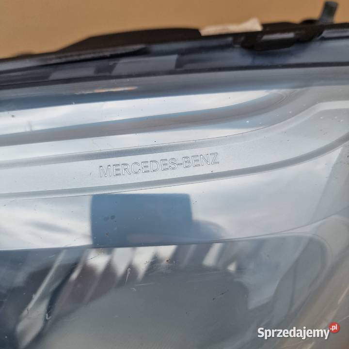 MERCEDES GLK X204 W204 REFLEKTOR LAMPA LEWA Bieleń