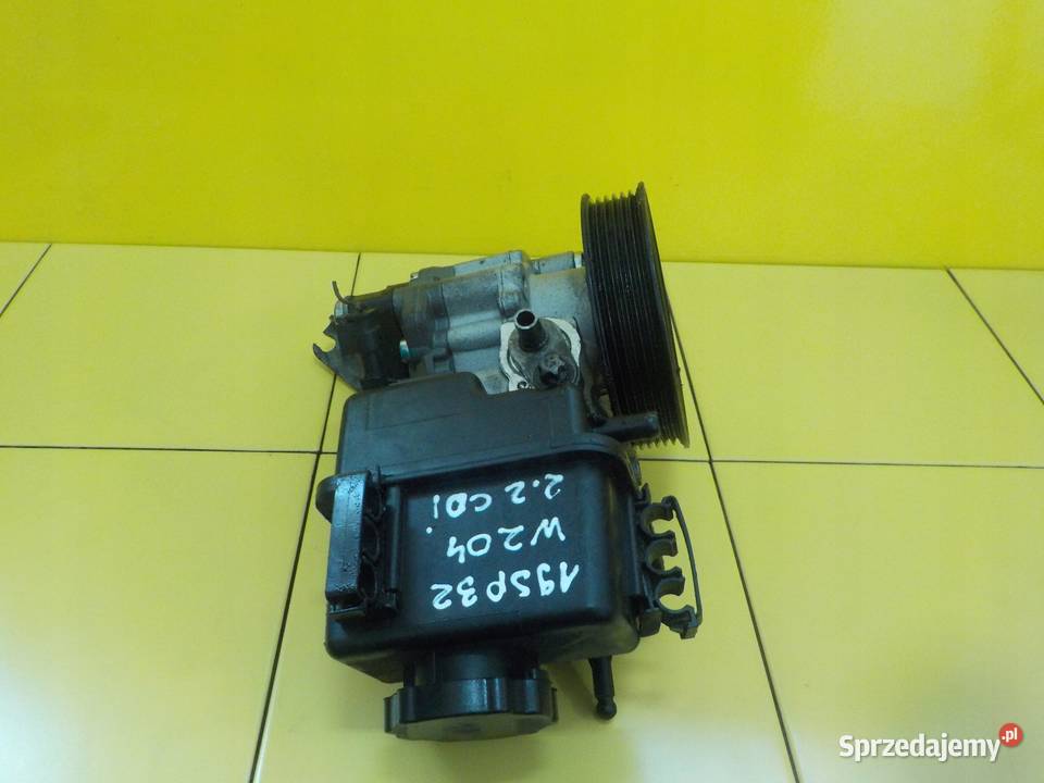 MERCEDES W204 22 CDI 10r 170 651911 pompa osobowe Suków