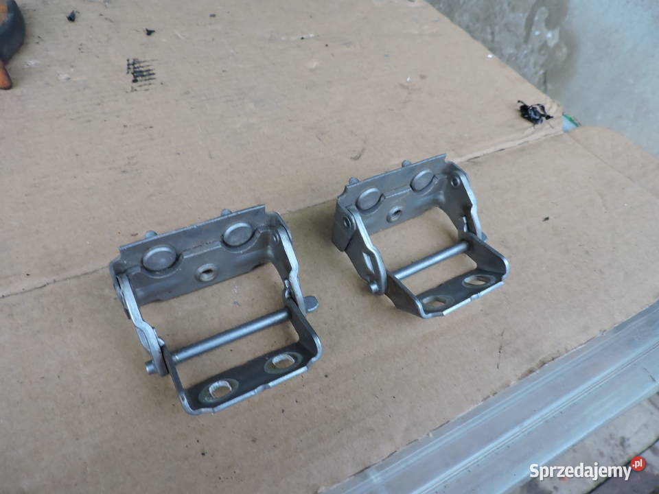 Zawiasy klapy tył Ford focus mk1 18 TDCI