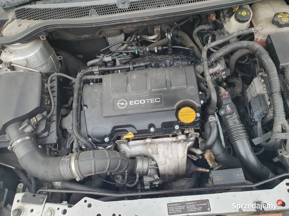 Opel Astra J z silnikiem 14T 120 5d uszkodzony Wrocław sprzedam