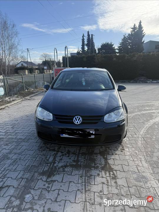 Sprzedam golfa 14 mpi nieuszkodzony Pawłów