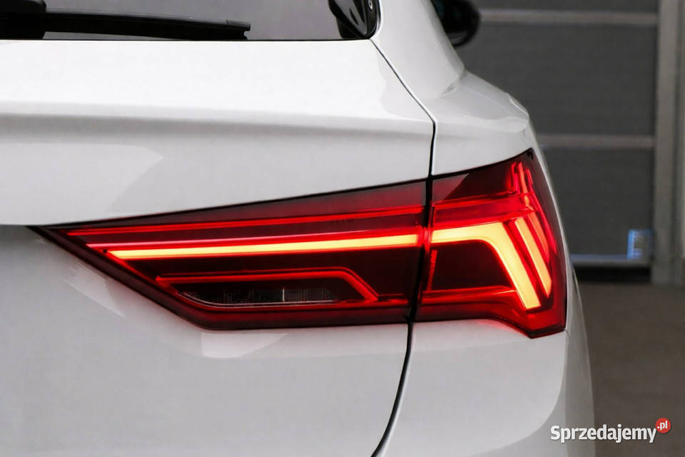 Audi Q3 Sportback 45 TFSIe 245 Stronic SLine automatyczna świętokrzyskie Kielce sprzedam