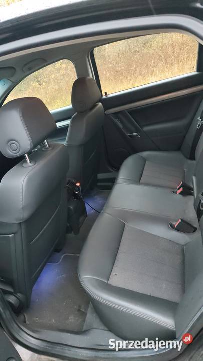 Opel Vectra C GTS 19Cdti 150 nieuszkodzony Paradyż