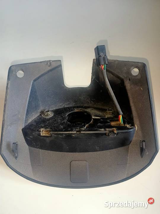 Osłona stacyjki antena Suzuki GSR 750 1116r Turek sprzedam