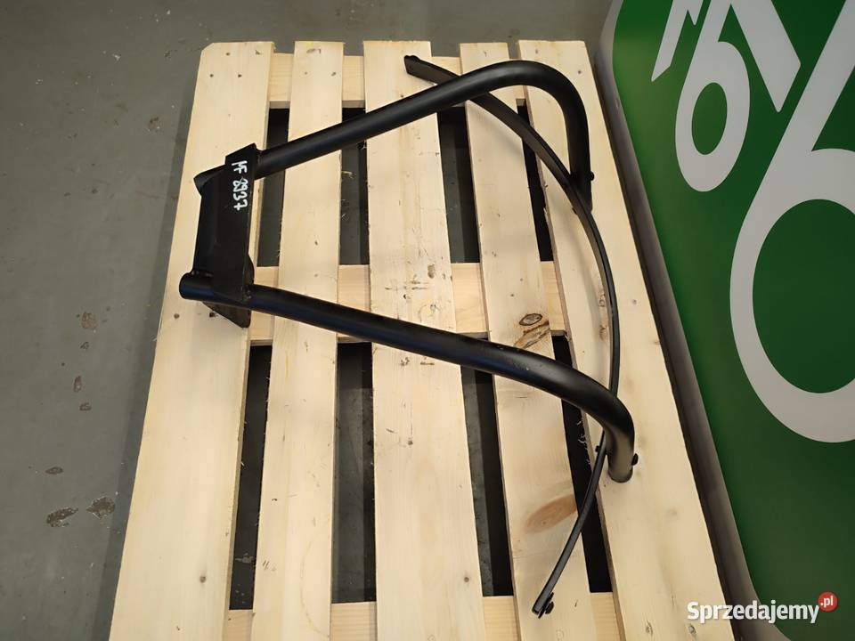 Stelaż mocowanie błotnika Massey Ferguson 8937