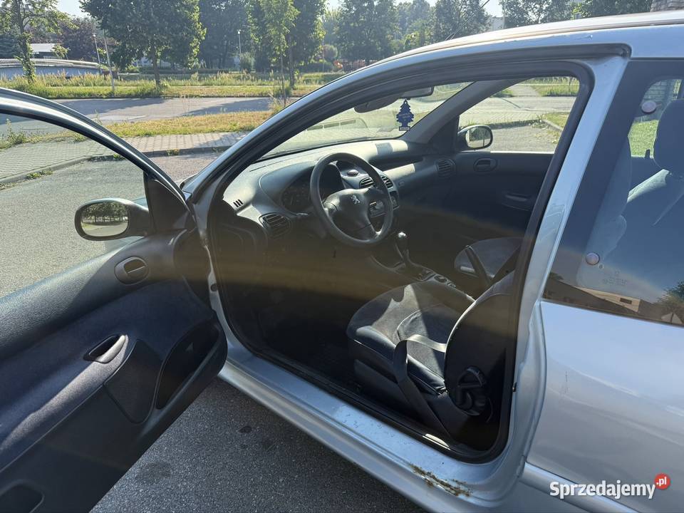 Peugeot 206 11 klimatyzacja Samochody osobowe Będzin